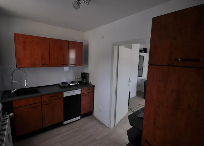 Gasthof Und Roter Hirsch Claußnitz