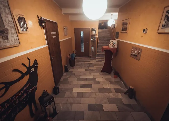 Und Roter Hirsch ゲストハウス