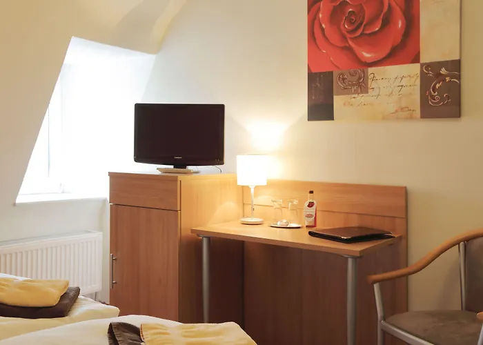 Und Roter Hirsch Gasthof