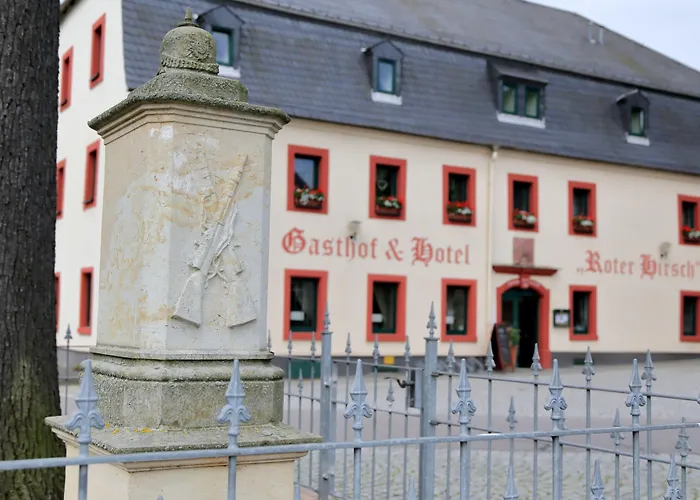 Gasthof Und Roter Hirsch Claußnitz