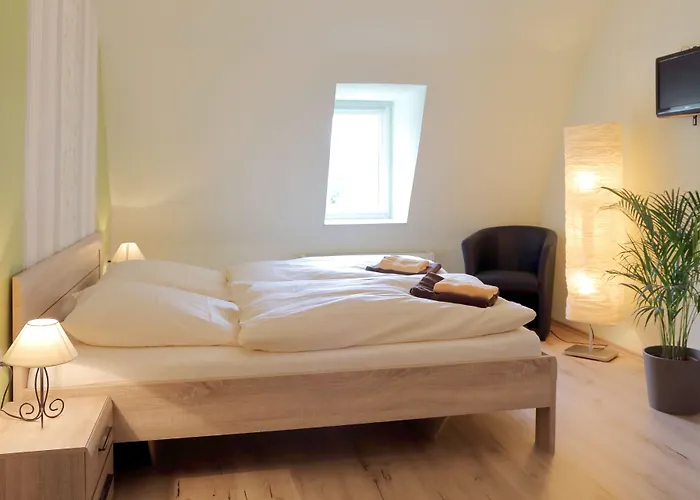 Und Roter Hirsch Gasthof